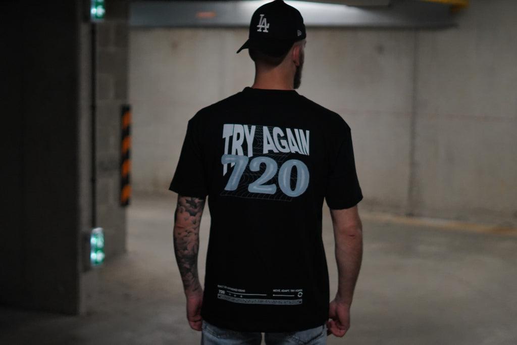 CIRCLE ONE - MOVE. ADAPT. TRY AGAIN.